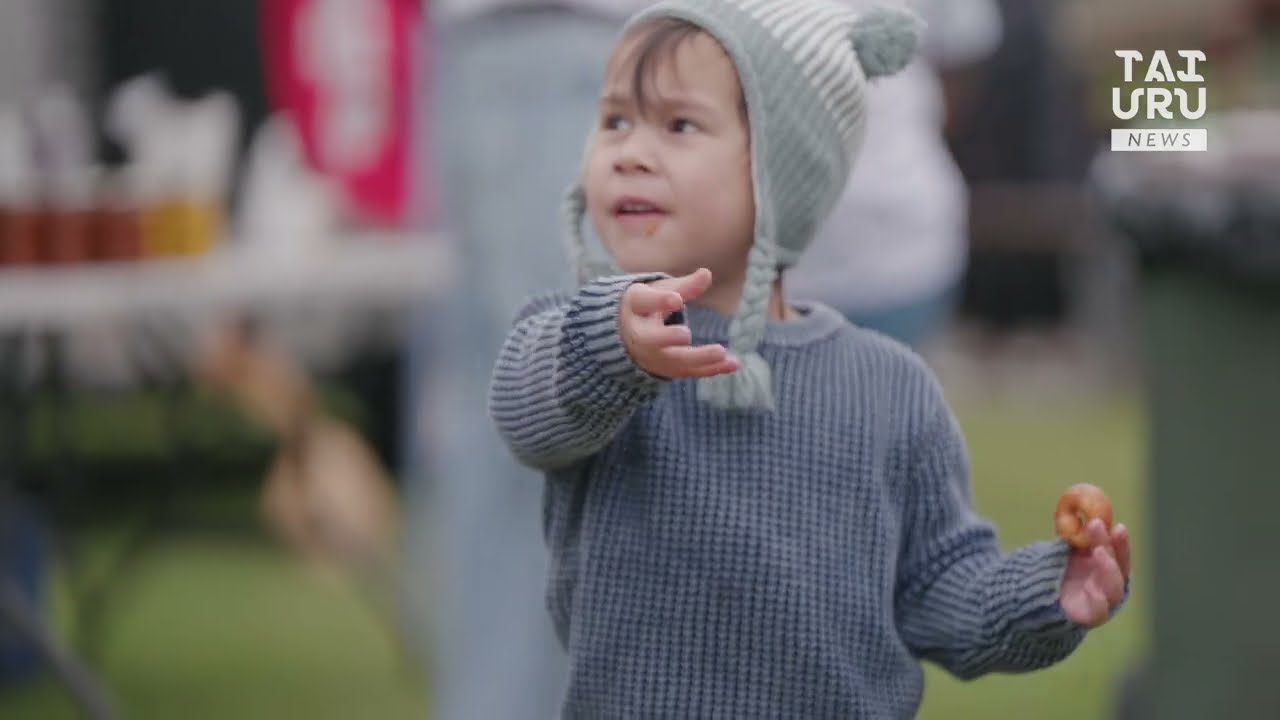 Hīkoi tahi, whakaaro tahi: e 200 tāngata tae atu ki te whakanui i te rā o Waitangi ki Raetihi