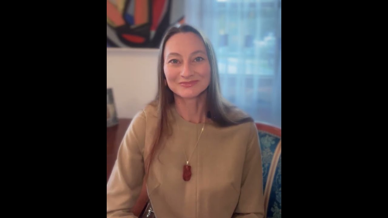 Kuratieren als Faktor der Wertschöpfung erklärt von Kunsthistorikerin Marlene Elvira Steinz.