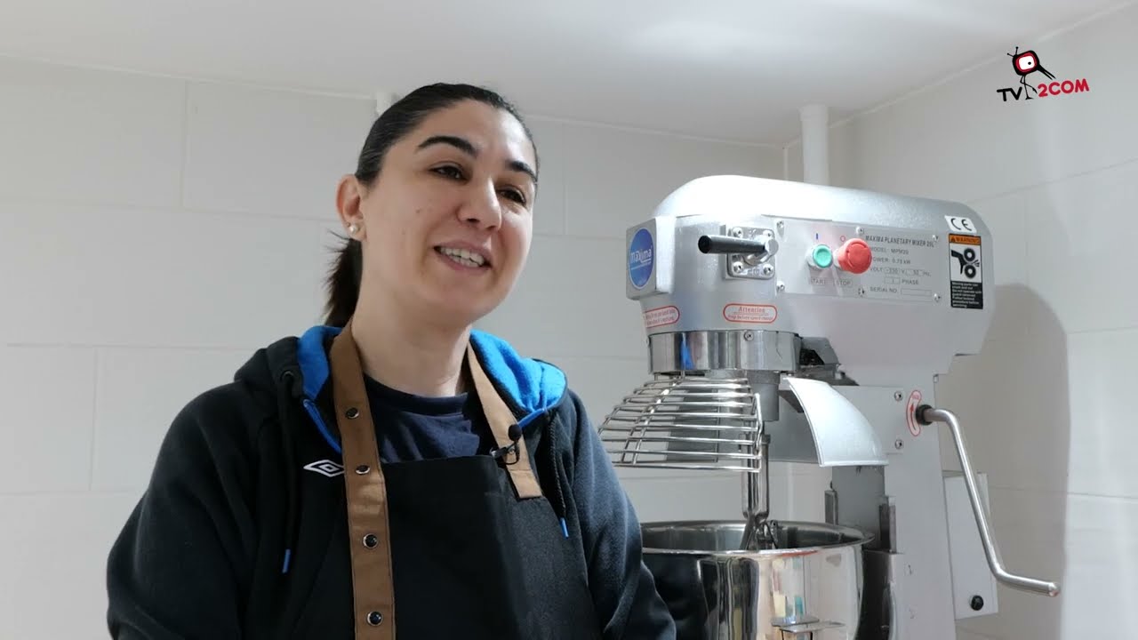 Fabrication de bredeles chez Audrey, à Châtenois.