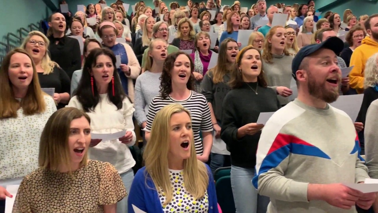 Casual Choir - Can't Get You Out of My Head (Kylie Minogue)