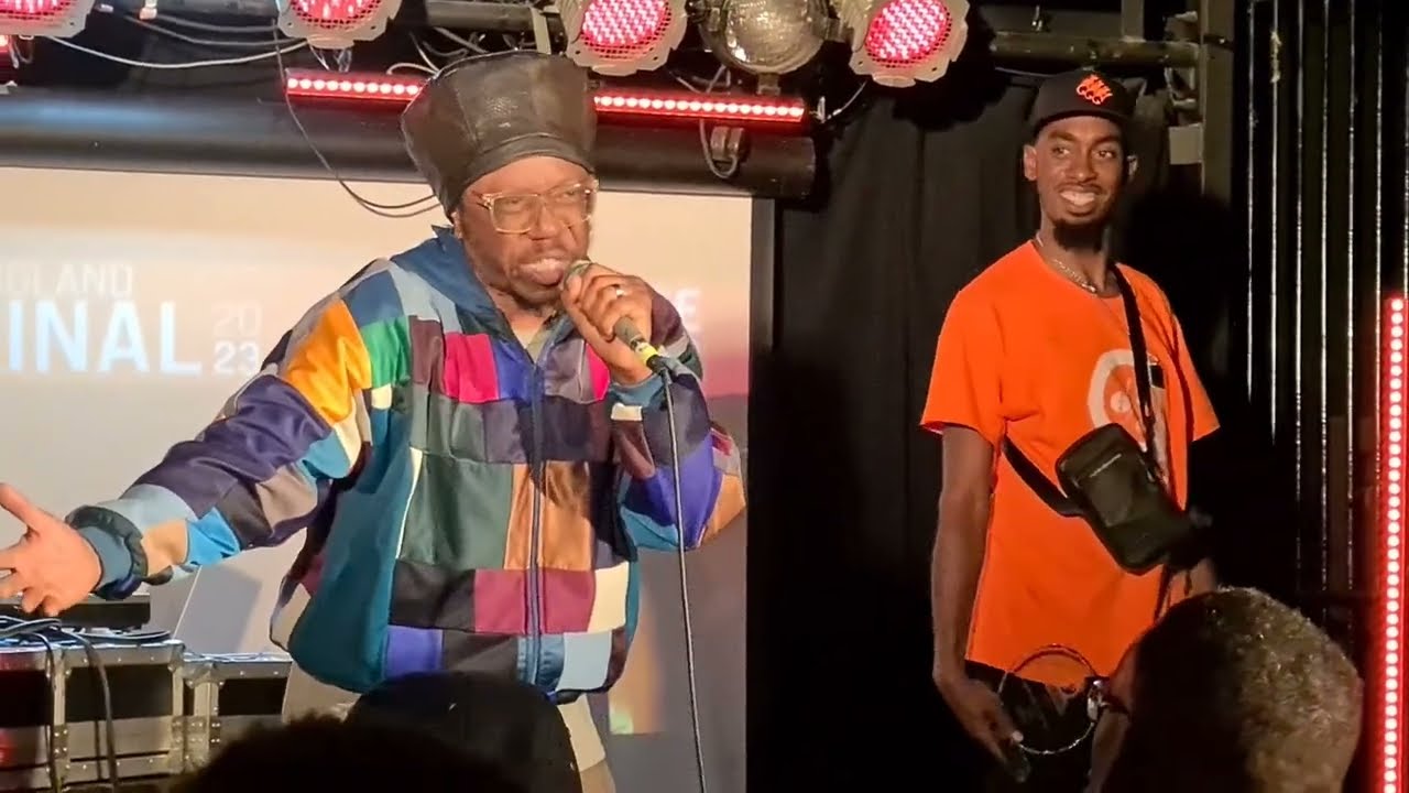 Jonzi D drops political Afrocentric bars at EOW UK Final (Oct 2023) #shorts #hiphop #endoftheweak