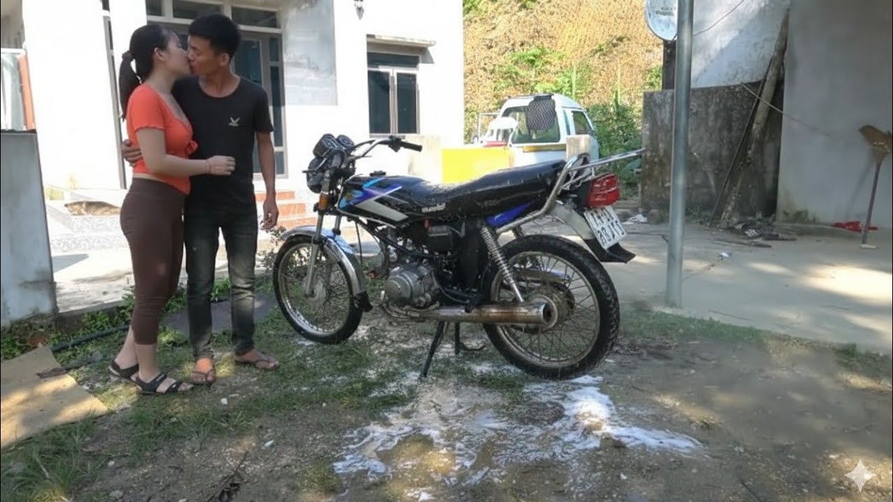 Vintage Motorcycle Restoration | Complete Engine & Body Rebuild
