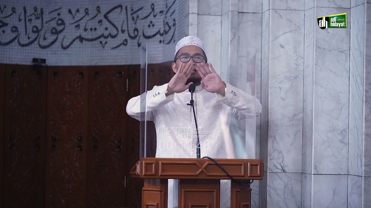 khutbah Jum'at mengetar kan jiwa prof ustd Adi Hidayat LC ma