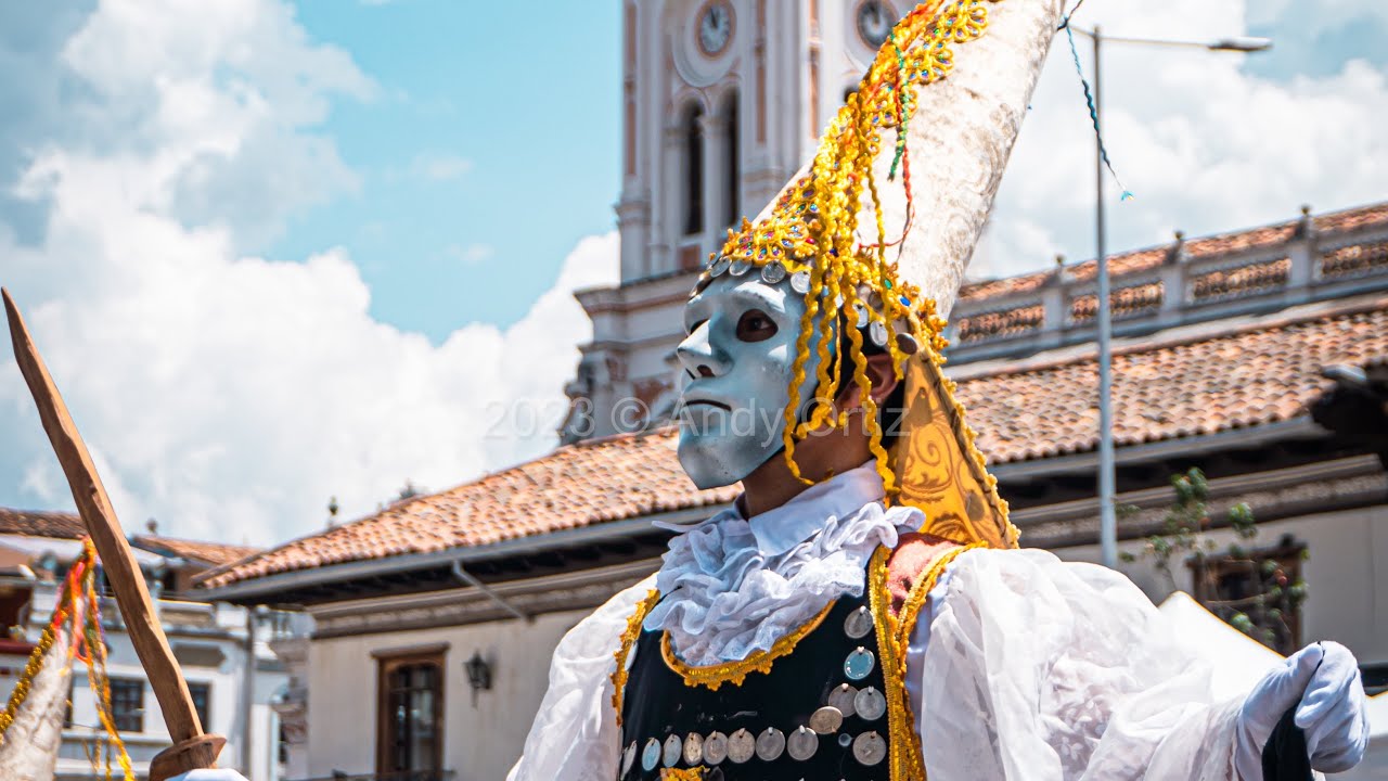 Chakana Ecuador - Danza en #Cuenca | #Danzantes de la Colonia