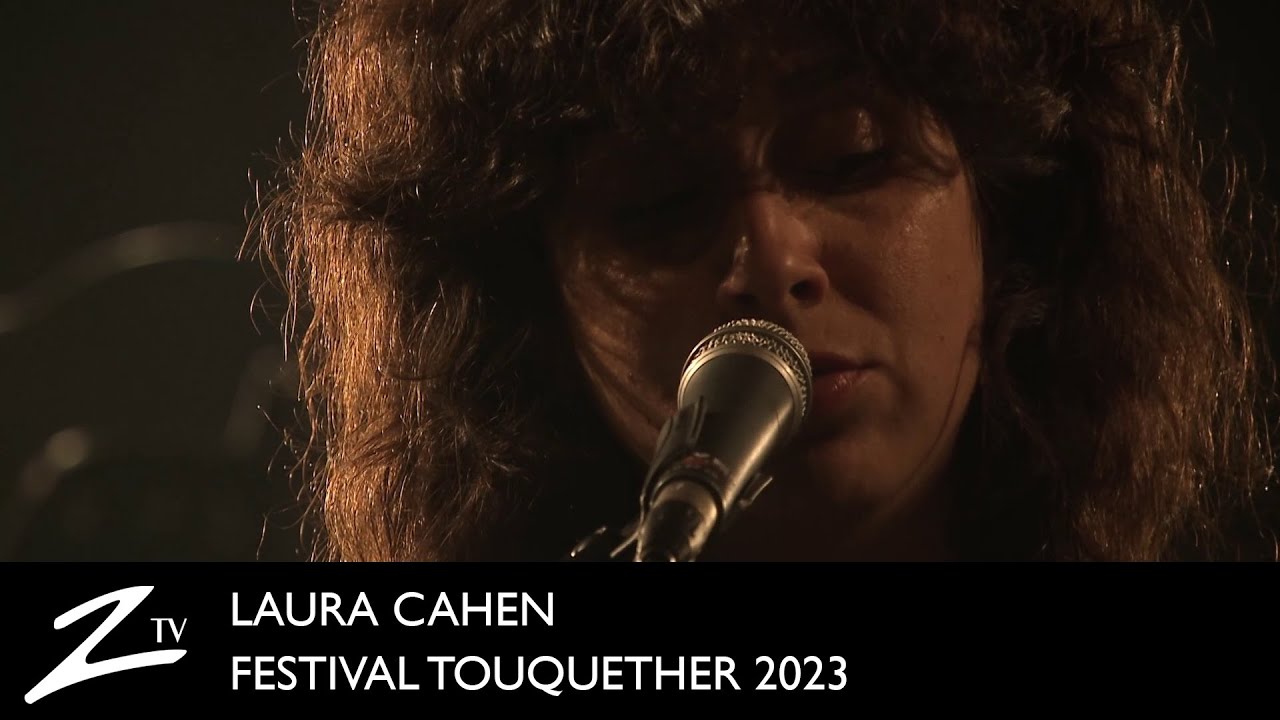 Laura Cahen - Poussi&egrave;re - Festival Touquether - LIVE HD