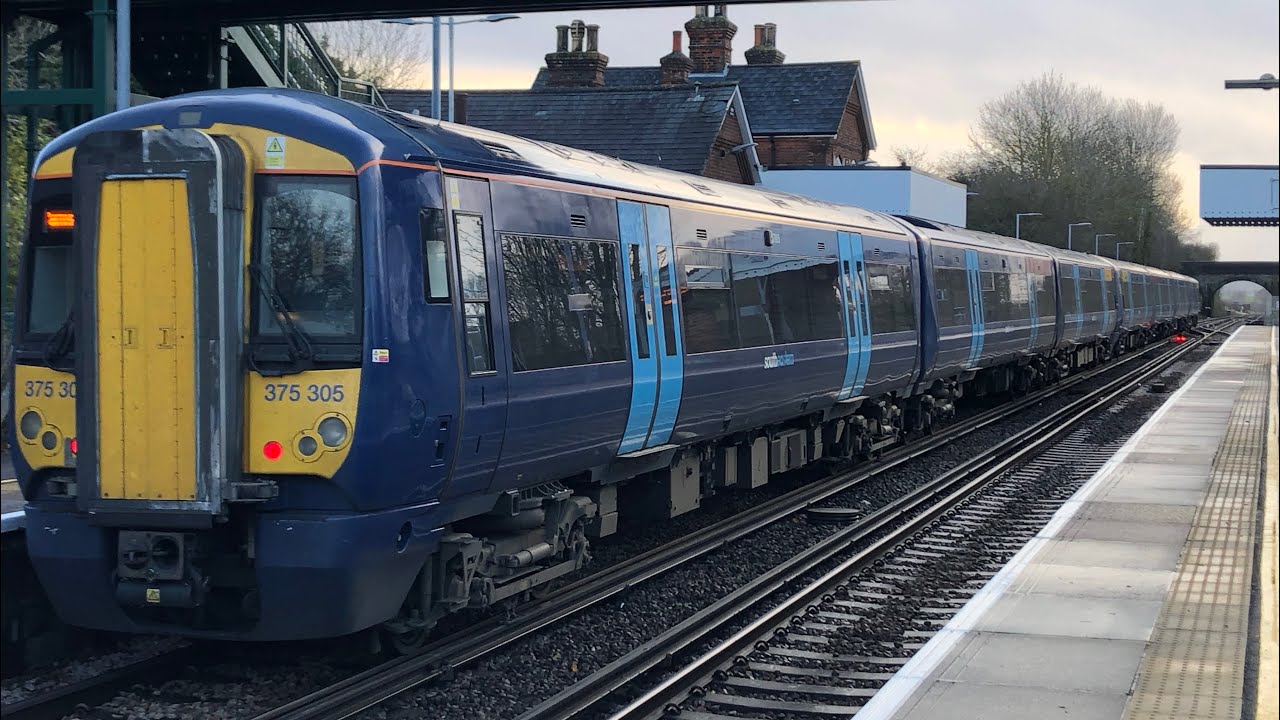 Trains at: Lenham, MEL, 8/12/21