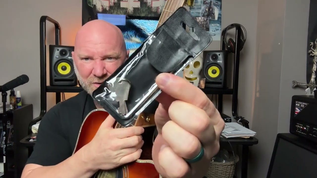 First Look at the Zager ZAD900CE &ndash; Stunning Guitar, Surprising Extras! | Honest Guitar Reviews