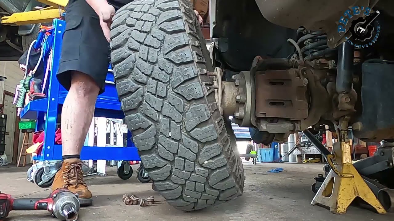 2011 FORD F350 WHEEL BEARING REMOVAL // EASY HOW-TO