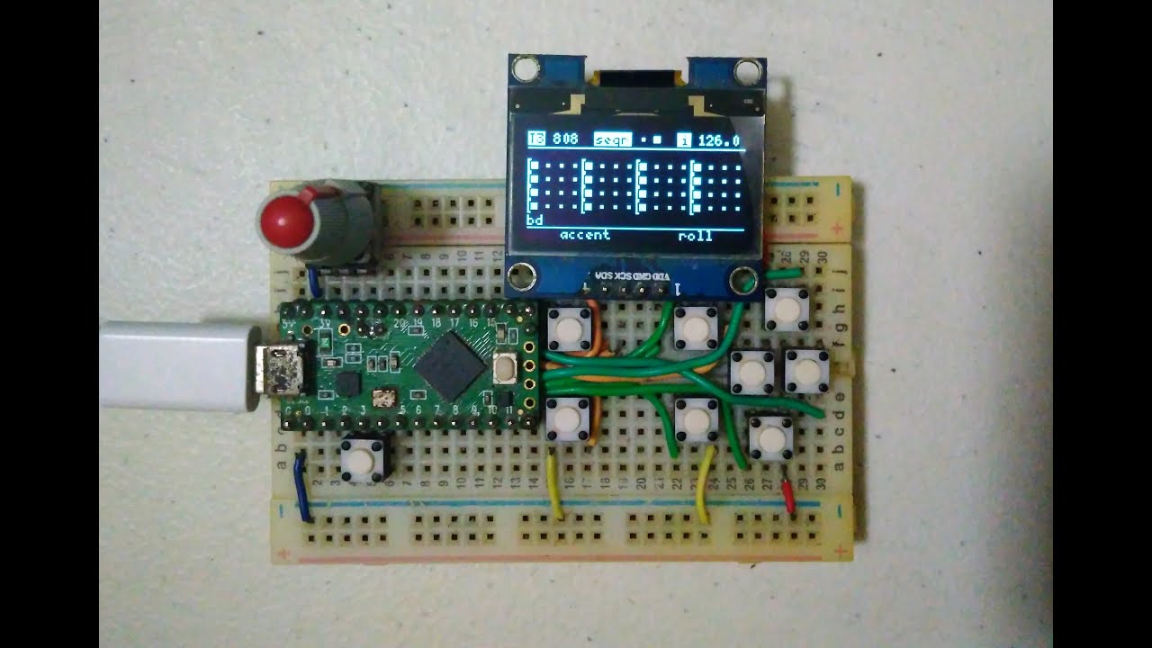 Arduino DIY 303 and 808 step sequencer, midi controller jam. Aciduino V2 loves phuture's acid tracks