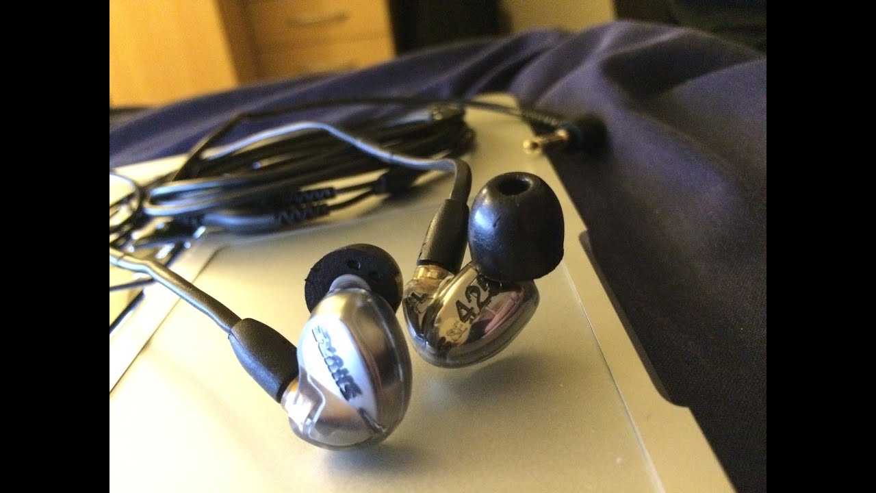 SHURE SE425 Full In-Depth Review- Worth the asking Price?