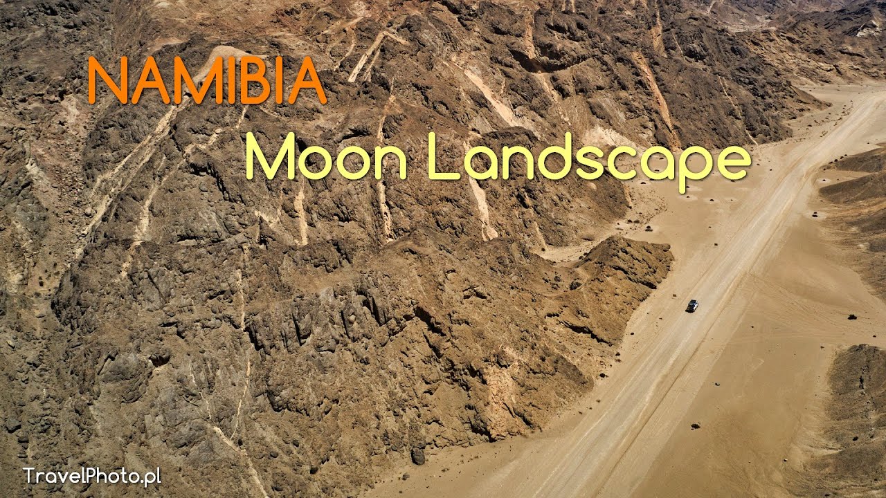 NAMIBIA - Moon Landscape, Welwitschia Drive