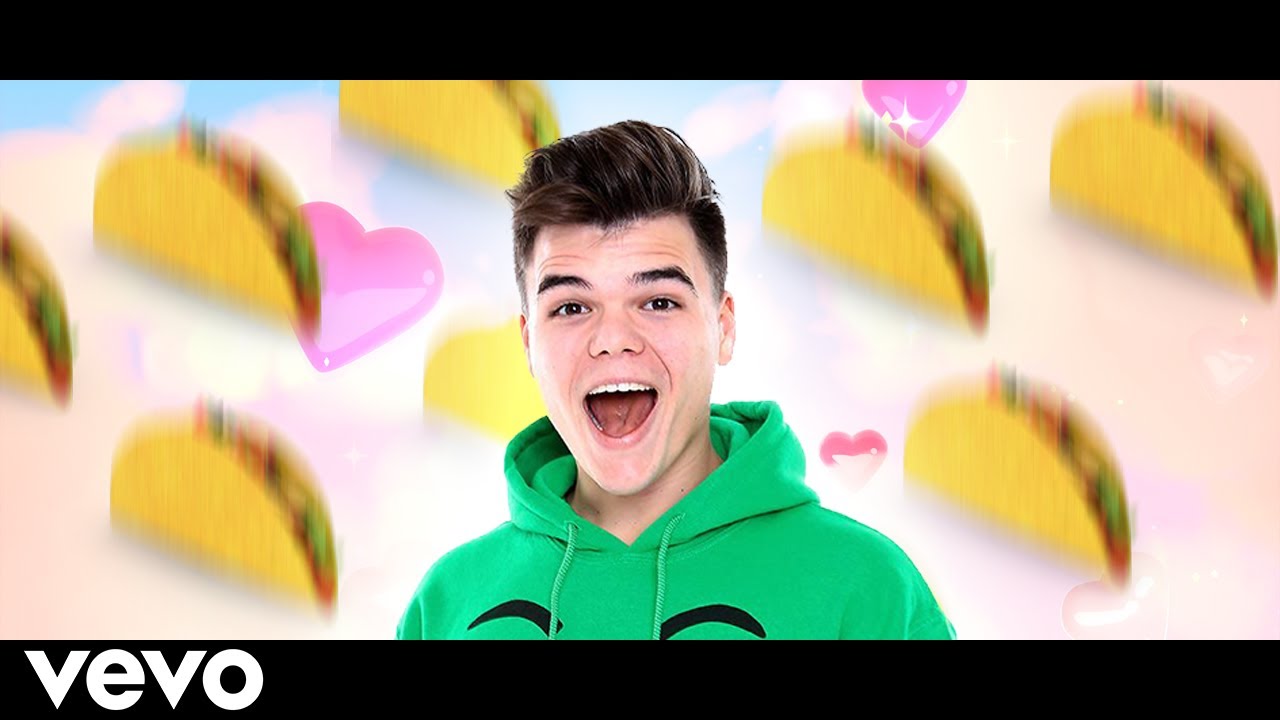 Jelly Sings It's Raining Tacos