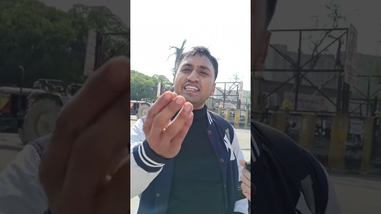 ऐतिहासिक पार्कों में करोड़ों रुपए लगा बनाई जा रही कूड़े की गाड़ियां रखने की जगह