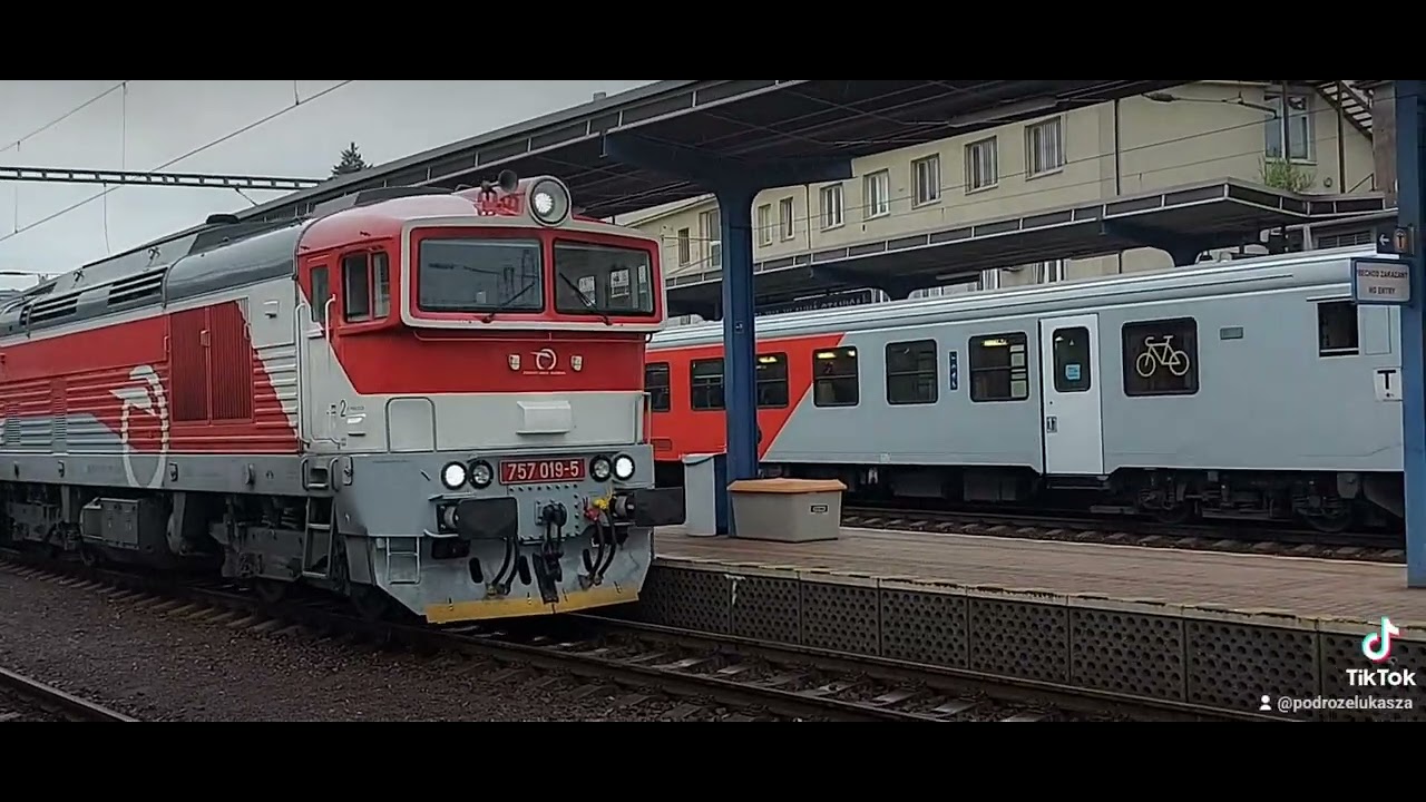 Kolej na Słowacji  i Czechy