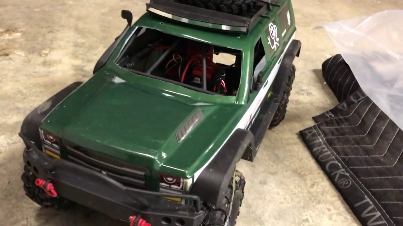 Everest gen7 - 2000 Jeep Cherokee Body by Axial  pt1
