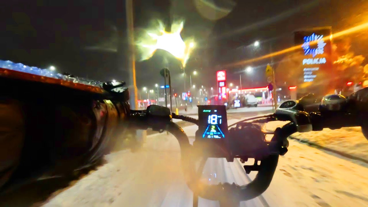 НОЧЬ. СНЕГ. ОПАСНАЯ ДОСТАВКА UBER И WOLT В ПОЛЬШЕ!