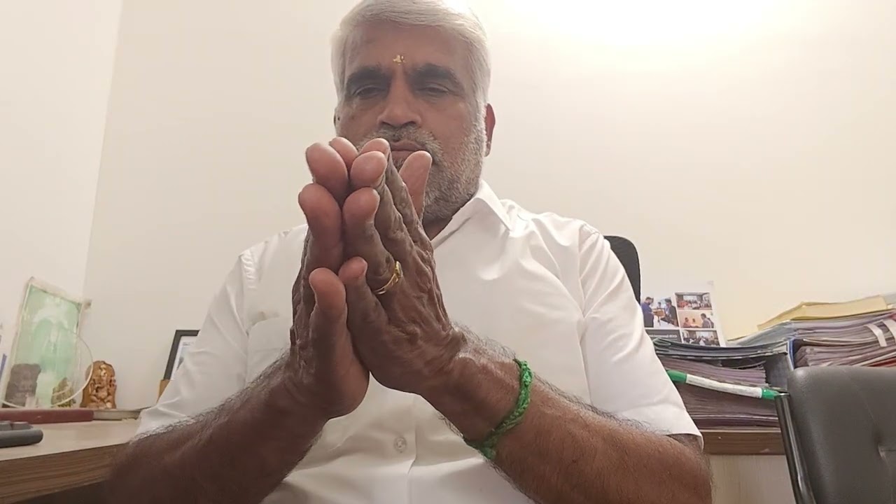 Stretch type breathing exercise demonstration 