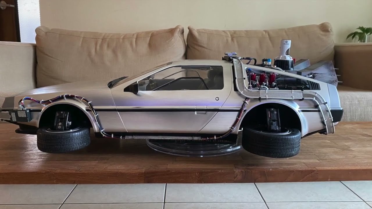 Hot Toys Delorean Time Machine Mark II Modification Project