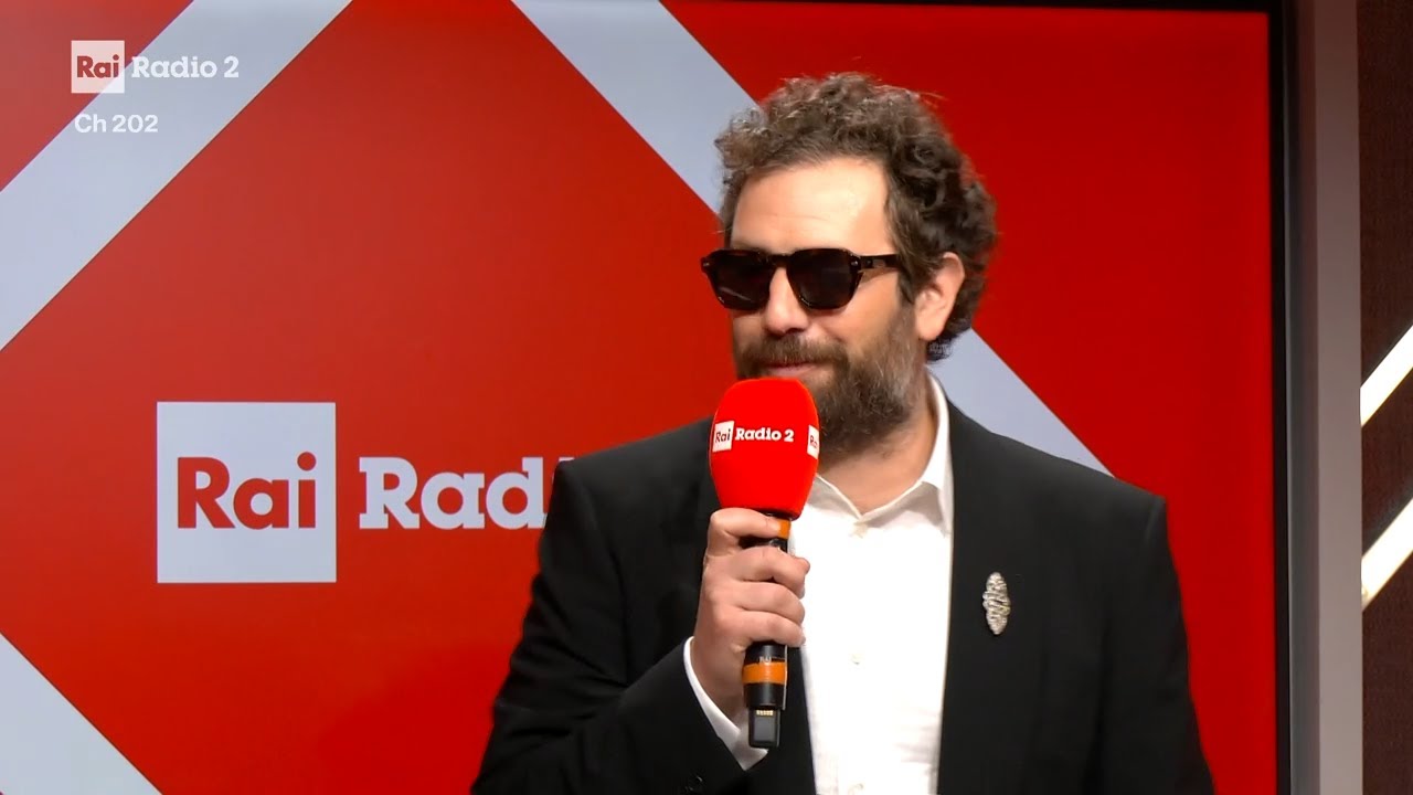 Intervista a Tommaso Paradiso (Serata Finale) - Radio2 a Sanremo 2026