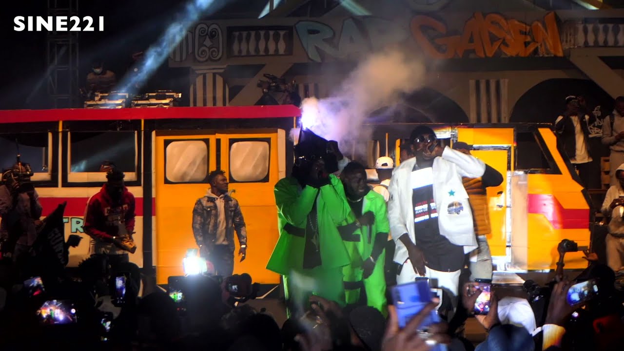 l entree explosive de Nitdoff Killer au show of the year 2021 Stade Iba Mar DIOP
