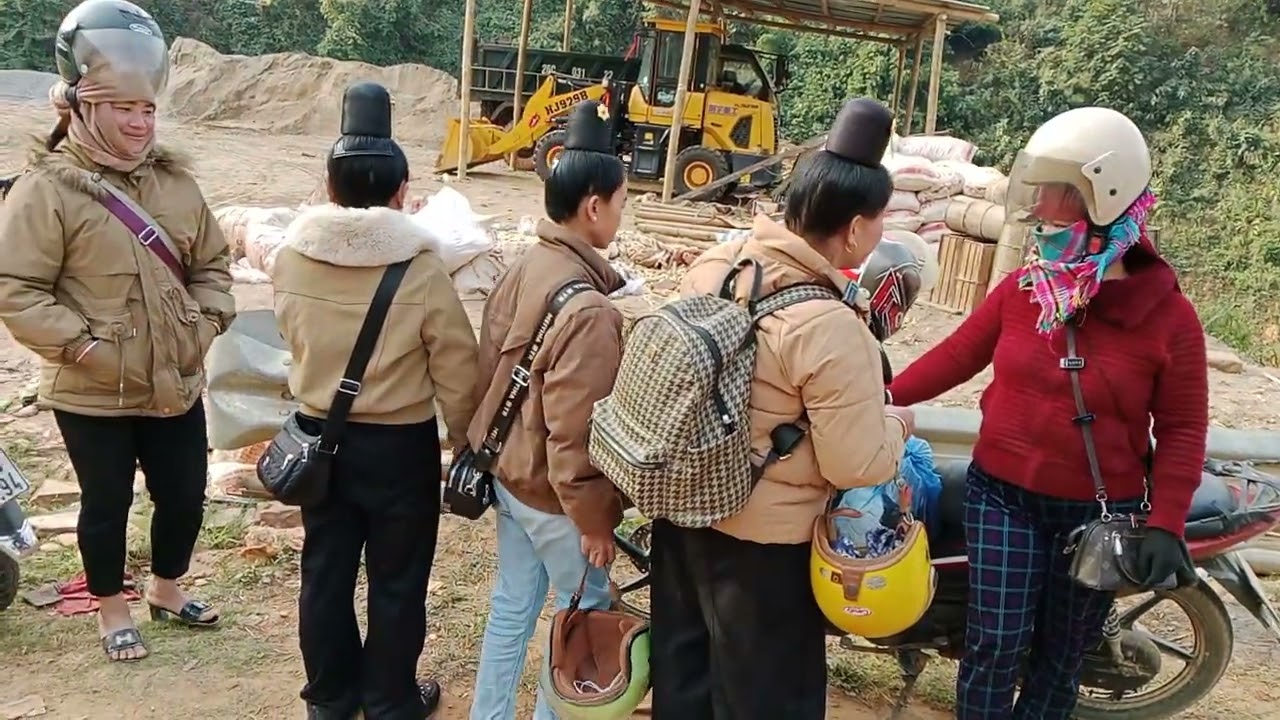 Chị mai bị cảnh sát giao thông bắt xe 