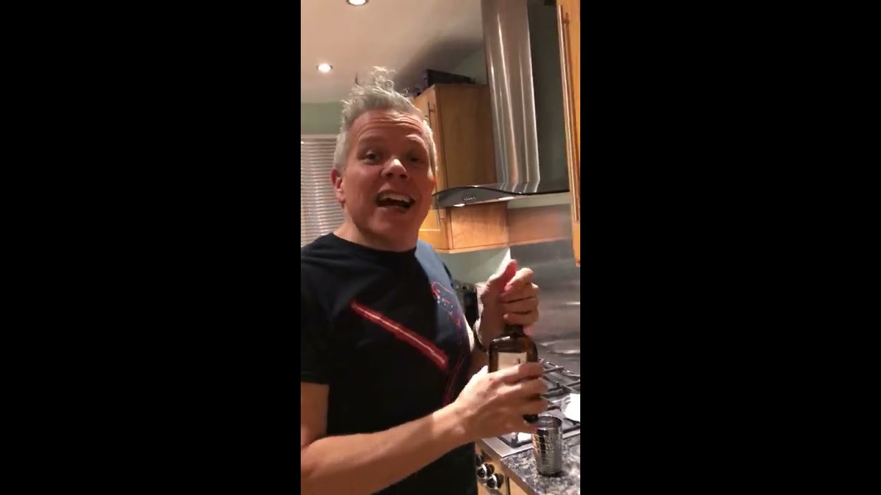 Friday Night Cocktails with Rob Deering - A Cosmo and a Dirty VM
