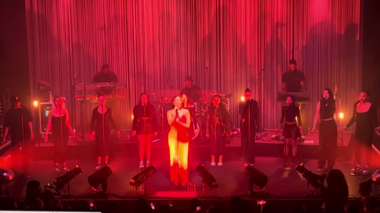 Grace Carter & Flames Collective-Riot @ Koko, Camden, 11th March 2024