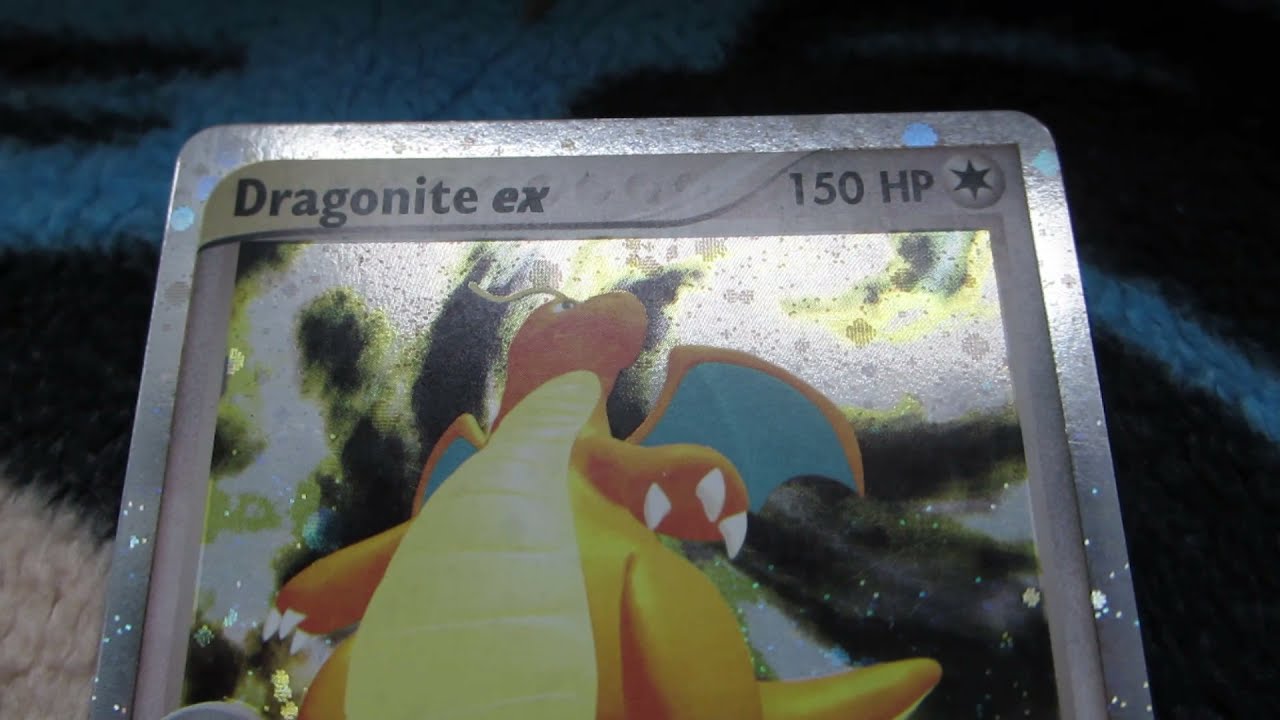 Pok&eacute;mon Card Show Off: Dragonite ex (Dragon #90)