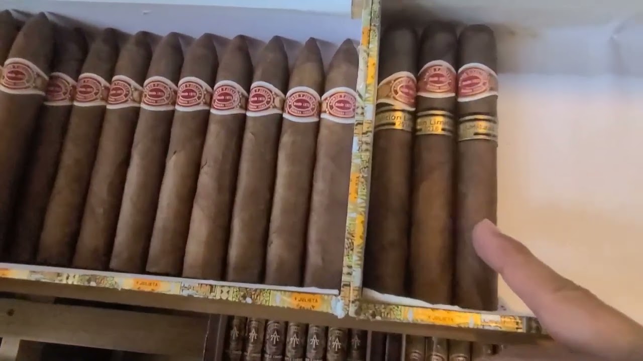 Buying Cuban Cigars: Habanos Cigar Company, Guadalajara, Mexico
