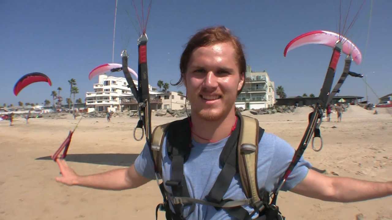 PARAMOTOR LESSONS: What's the BEST Powered Paragliding Training? World's Best Paraglider Instructor?