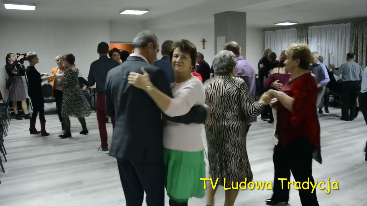 CIEMNA BYŁA JUŻ NOC na potańcówce w Klwowie z Zespołem Roland