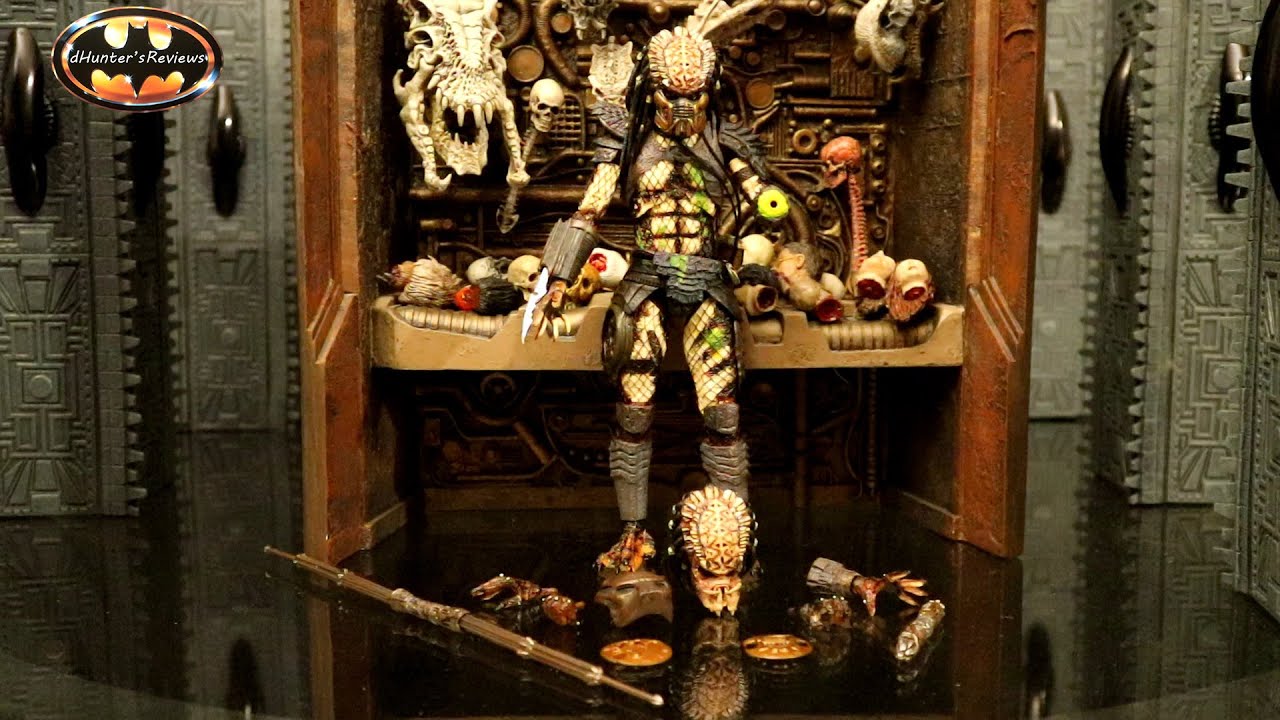 NECA Predator 2 Ultimate Battle Damaged City Hunter Predator Action Figure Review & Comparison