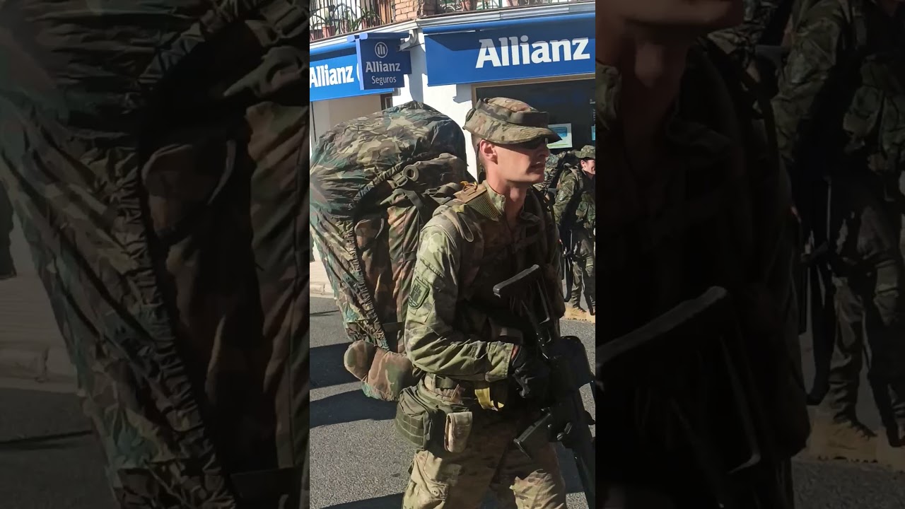 Batallón princesa del Regimiento de Infanteria de La Reyna N 2 Cerro Muriano , a su paso por Adamuz.