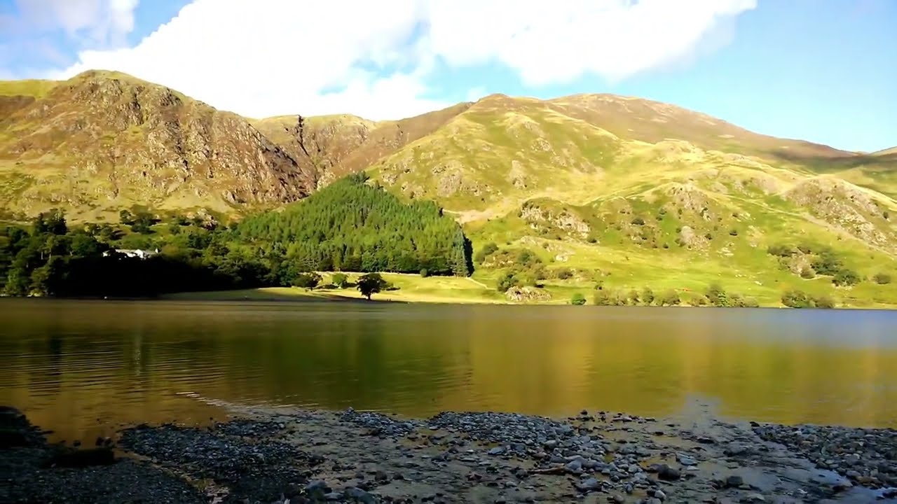 THE LAKE DISTRICT England's Largest National Park