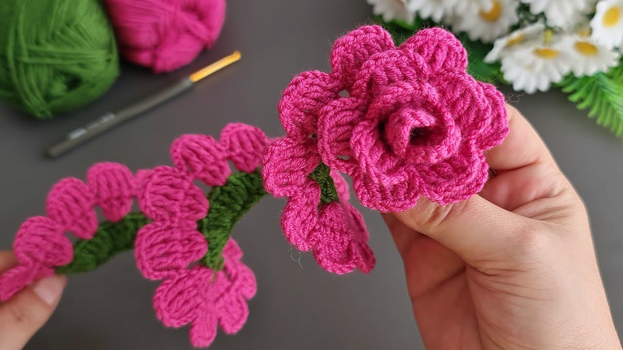 Woww!.. 🥰 Super easy. How to Crochet a Rose Step by Step, Quick and Easy #crochet #flowers #3d 