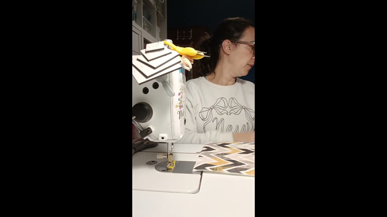 Malinha tiracolo versátil 