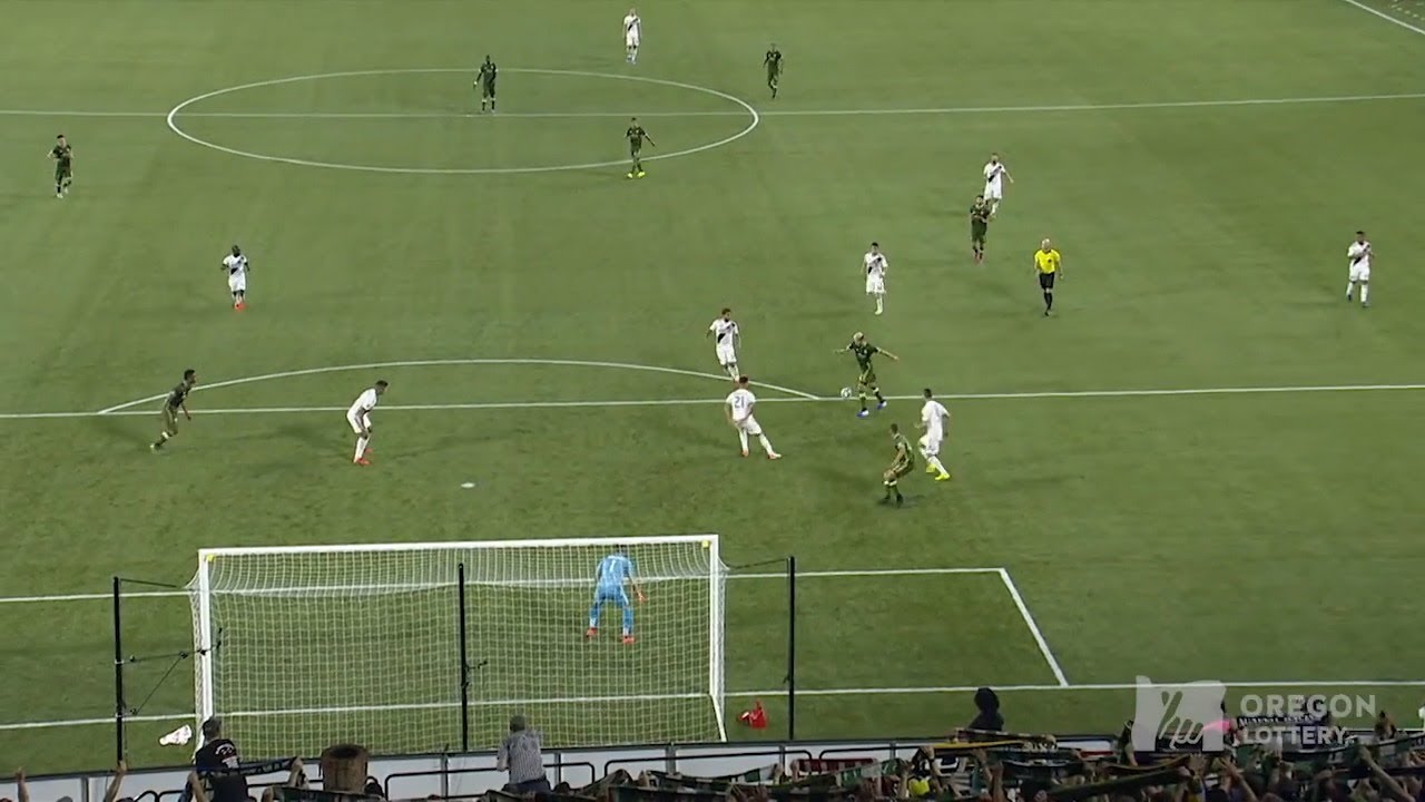 Cristhian Paredes deftly places it in the upper corner | The Complete Look