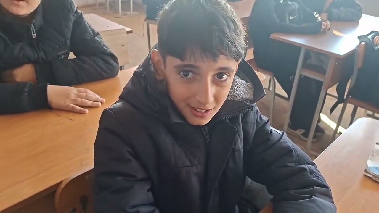 7-ci siniflərlə Dostumuzu tanıyaq adlı psixoloji oyun ke&ccedil;irildi