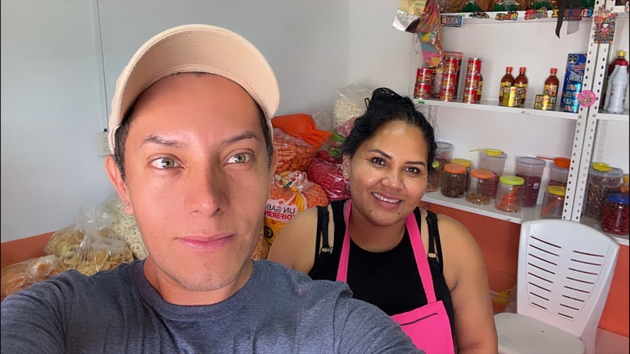 Almorzando con  brenda y la burgos nunca lleg&oacute;