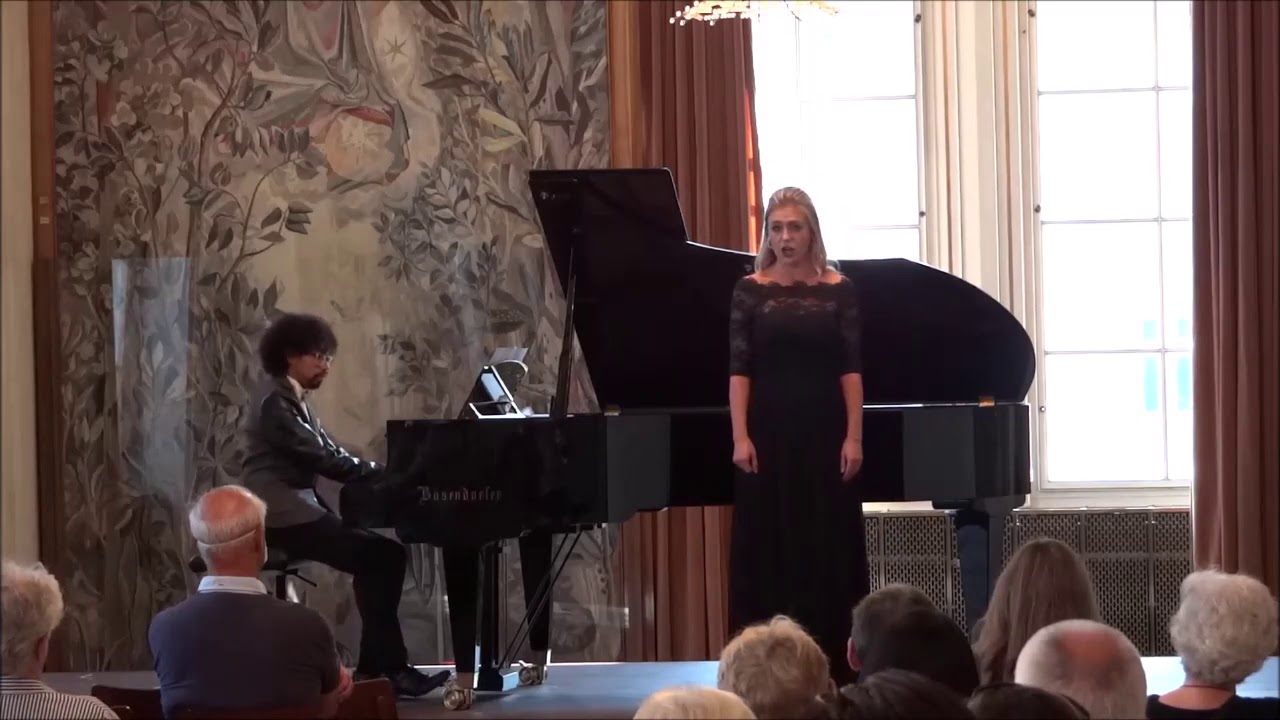 Stephanie Maitland - Erda: Weiche, Wotan, Weiche