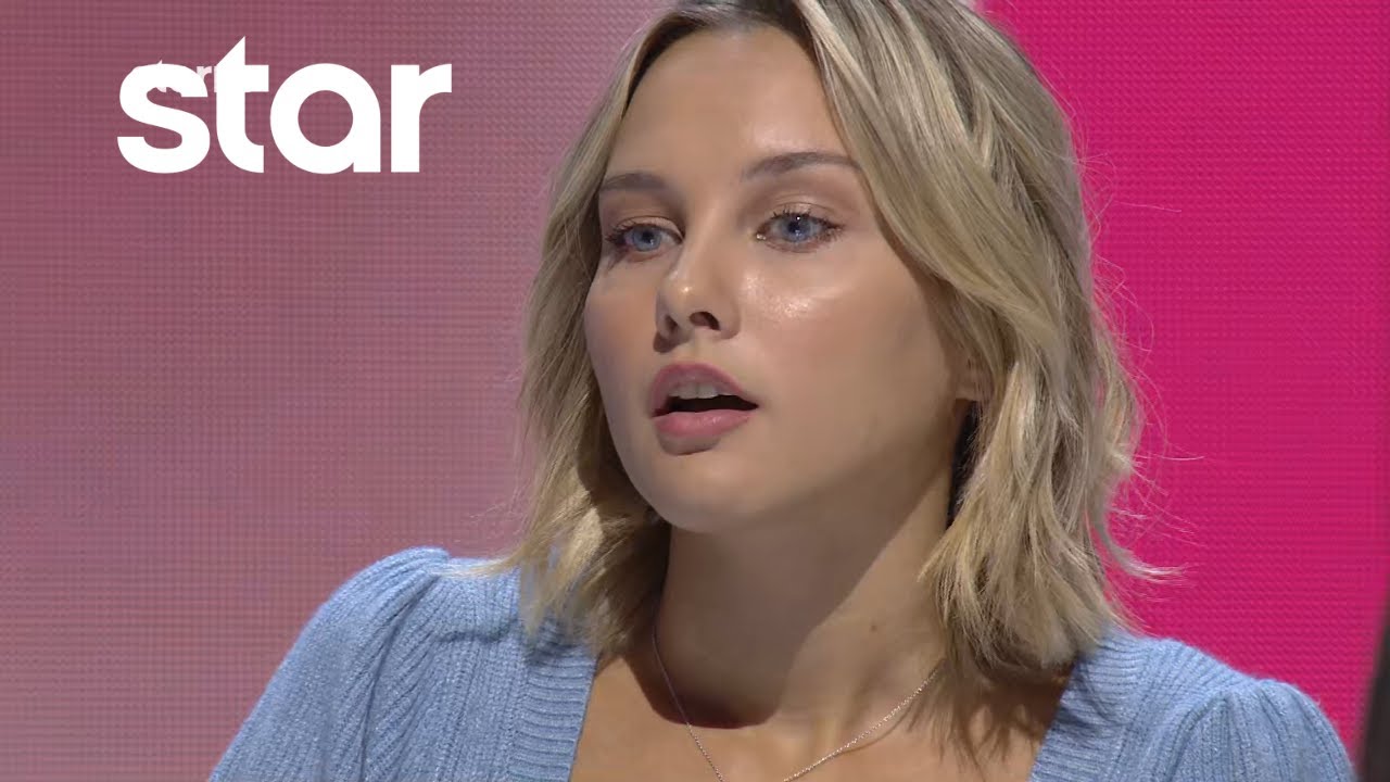 GNTM 5 | Έ&nu;&tau;&alpha;&sigma;&eta; &sigma;&tau;&omicron; &sigma;&eta;&mu;&epsilon;&rho;&iota;&nu;ό &pi;&lambda;&alpha;&tau;ό - &laquo;&Epsilon;ί&nu;&alpha;&iota; &xi;&epsilon;&kappa;ά&theta;&alpha;&rho;&eta; &pi;&rho;ό&sigma;&tau;&upsilon;&chi;&eta; &pi;ό&zeta;&alpha;&raquo;