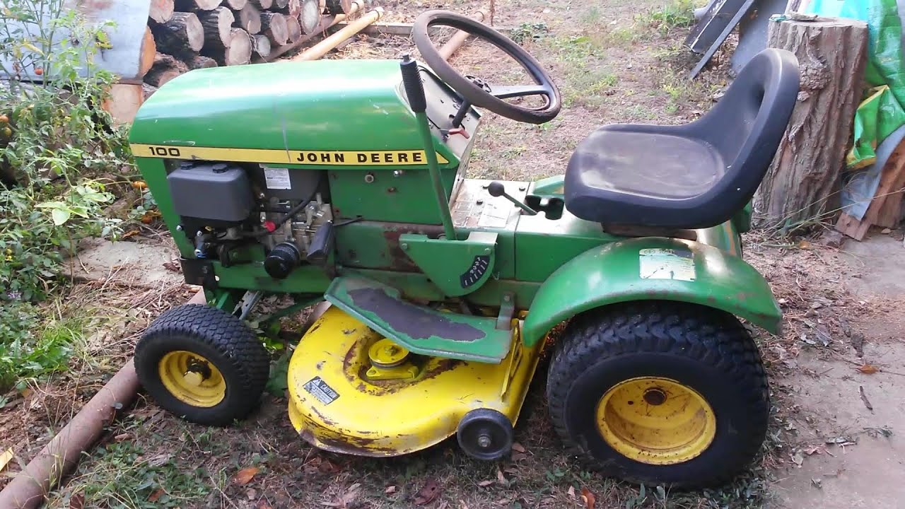 53 éves John Deere fűnyírótraktor javítása