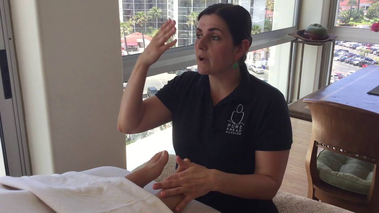 How to Relieve Sinus Pressure using a Simple Reflexology Technique