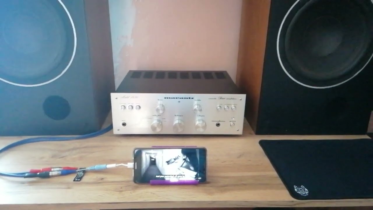 JBL L26 Decade speakers with Marantz Model 1030 recevier