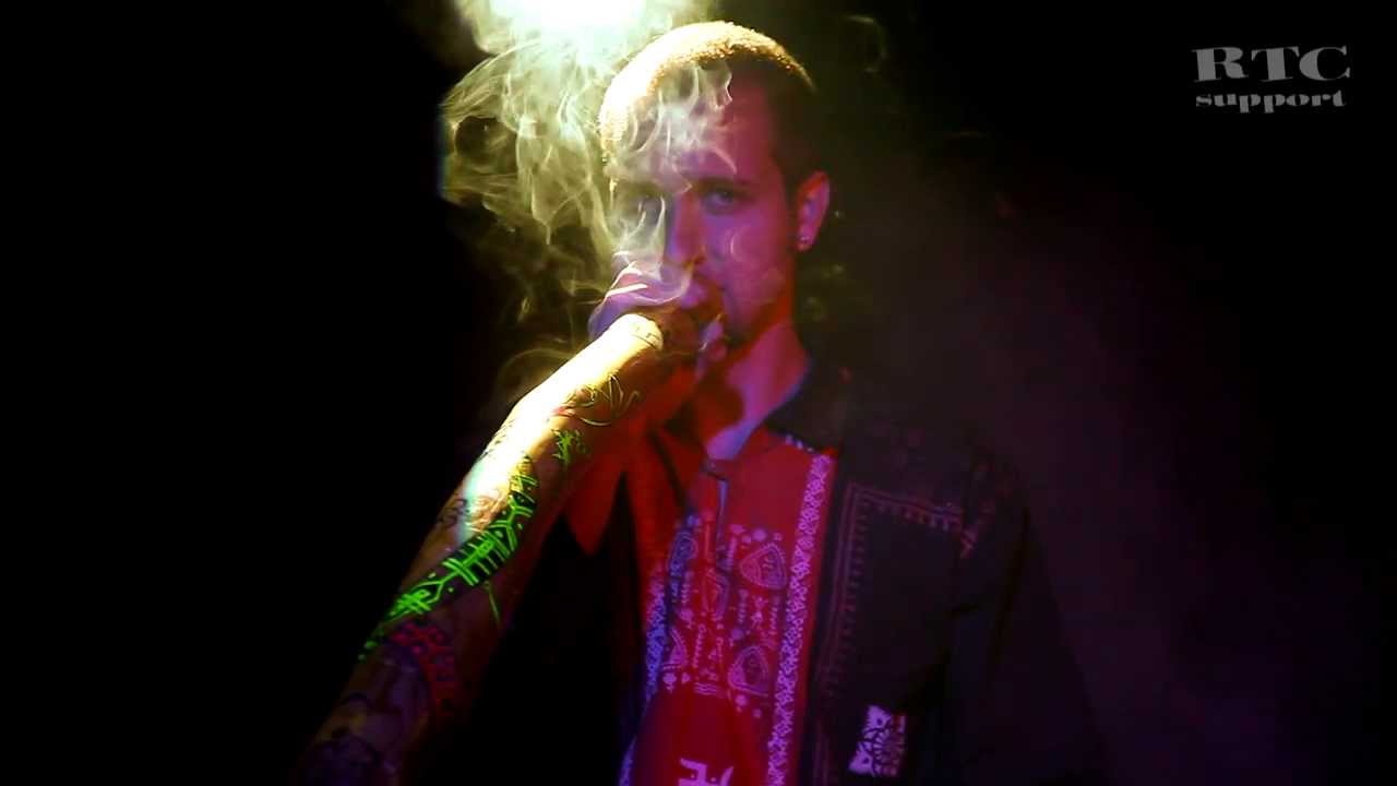 Hidden Tribe - Шла карета (Live)