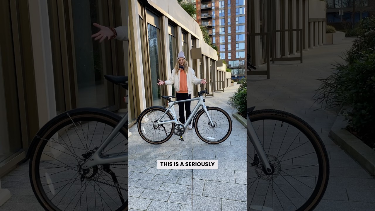 A carbon fibre city commuter electric bike from Fiido FULL of tech!
