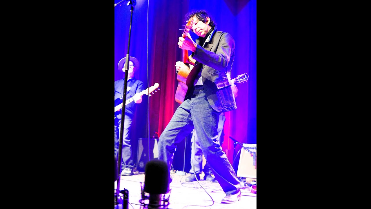 David Garza and friends, Discoball World, live at the Kessler