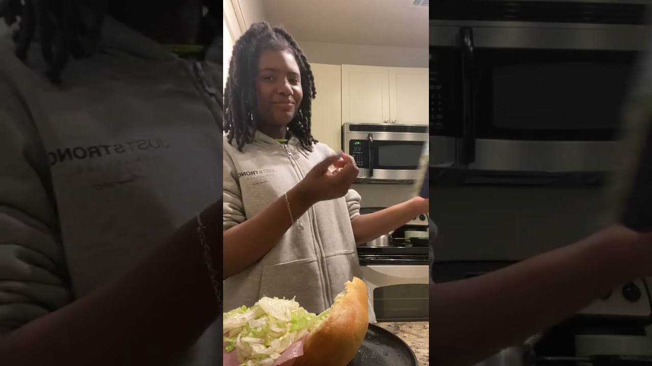 Making subway sandwich