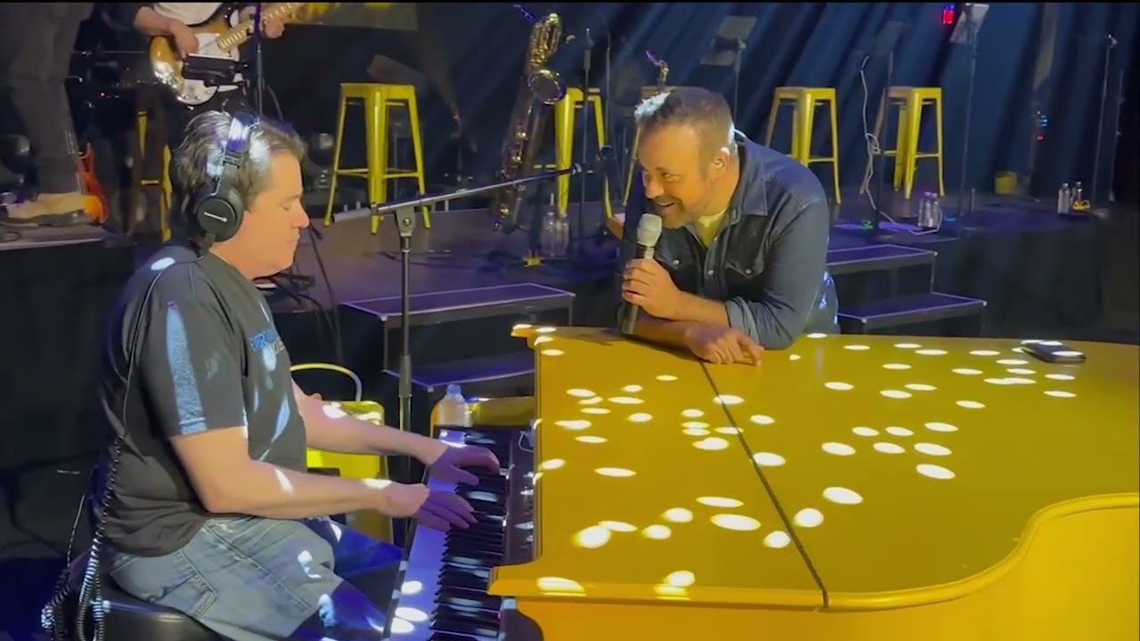 Christian Marc Gendron & Michel | Cabaret du Casino de Mtl Pianoman 2 | piano | avril 2023 Your Song