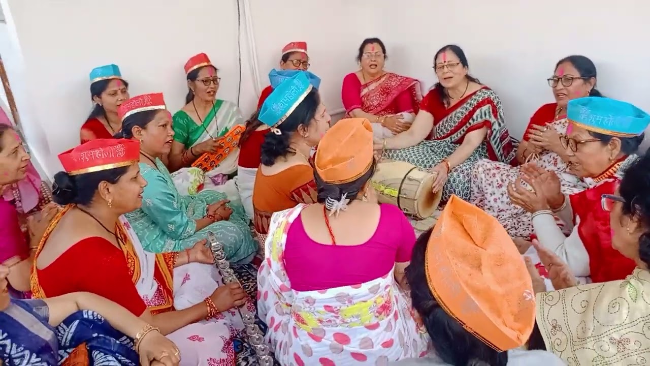 सैंया साड़ी हमारी रंगाई क्यु न दी #holigeet #viralholisong 